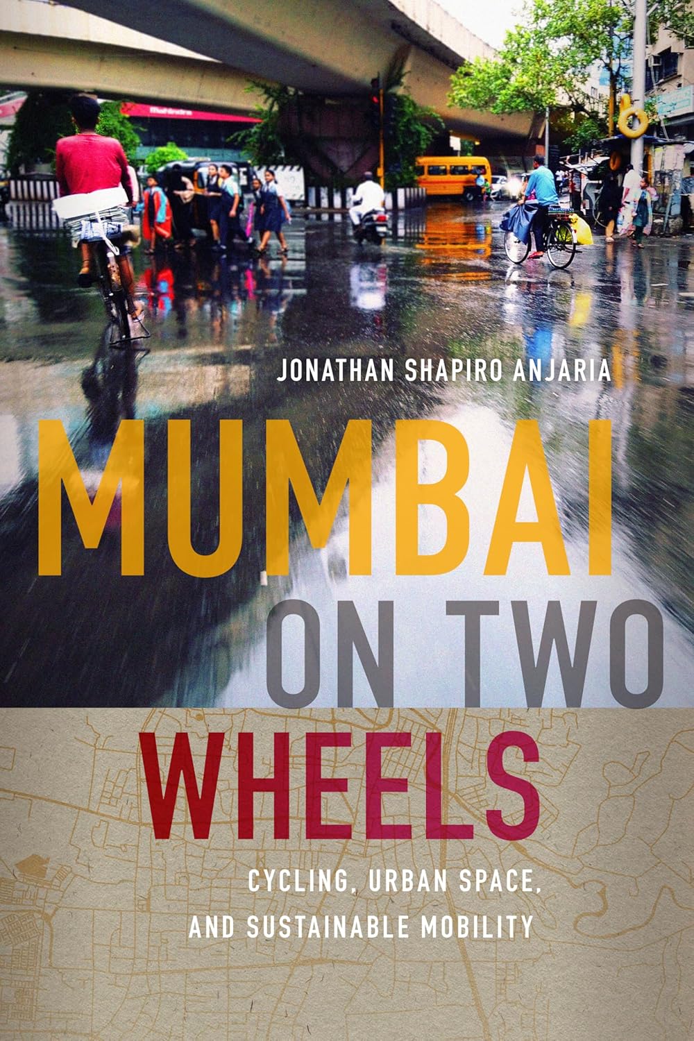 Mumbai on Two Wheels