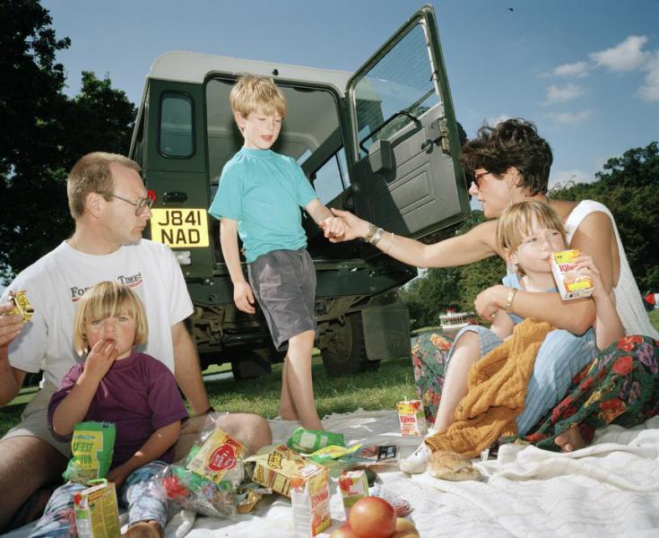 Martin Parr, From A to B, tales of modern motoring, Londres, BBC Books, 1994